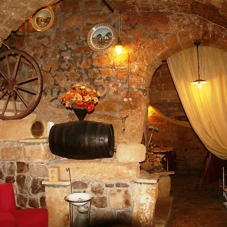 Bed & Breakfast A Tu Marchese Matino