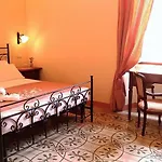 A Tu Marchese فندق مبيت وإفطار ماتينو