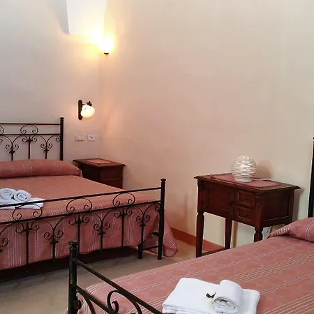 Bed & Breakfast A Tu Marchese 3*