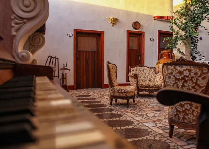 A Tu Marchese فندق مبيت وإفطار 3*